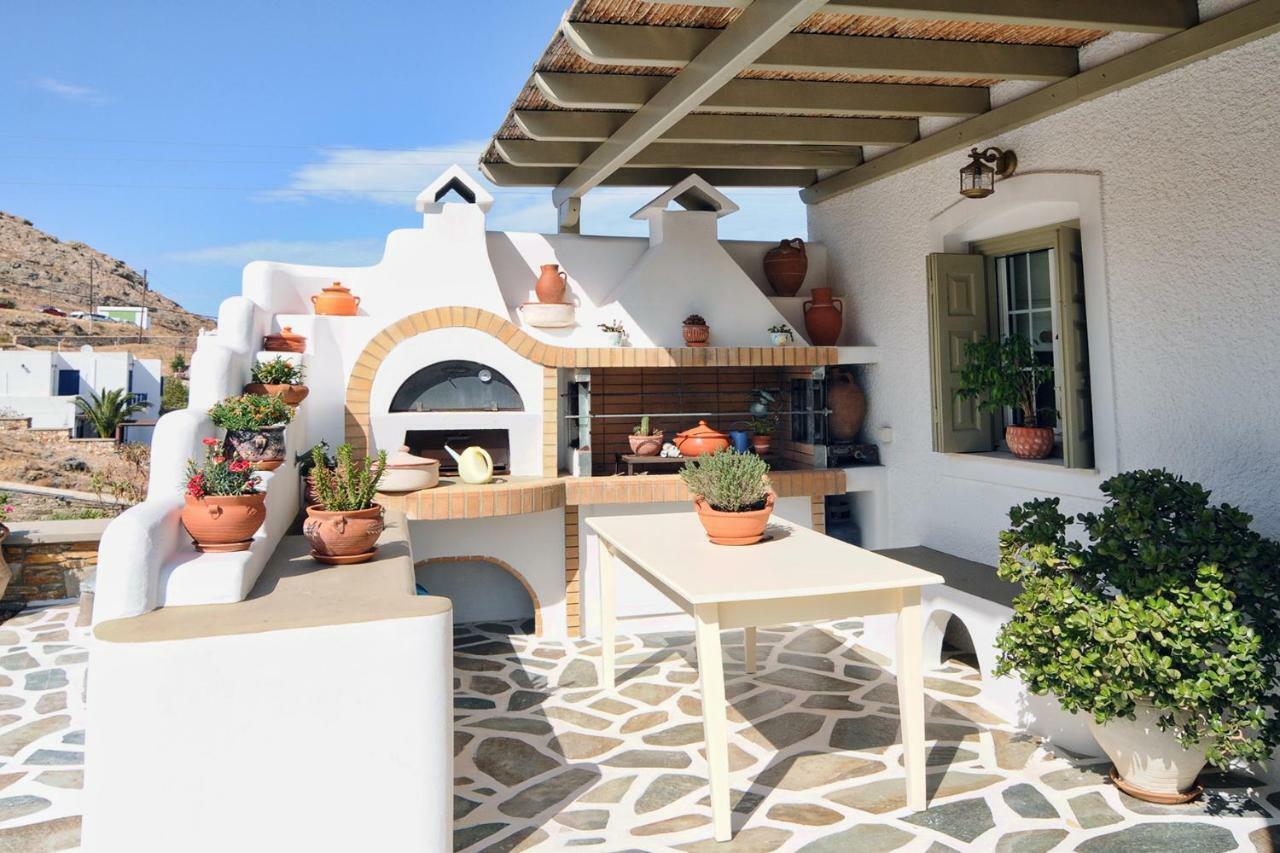 The Blue Horizon Villa Livadi  Luaran gambar