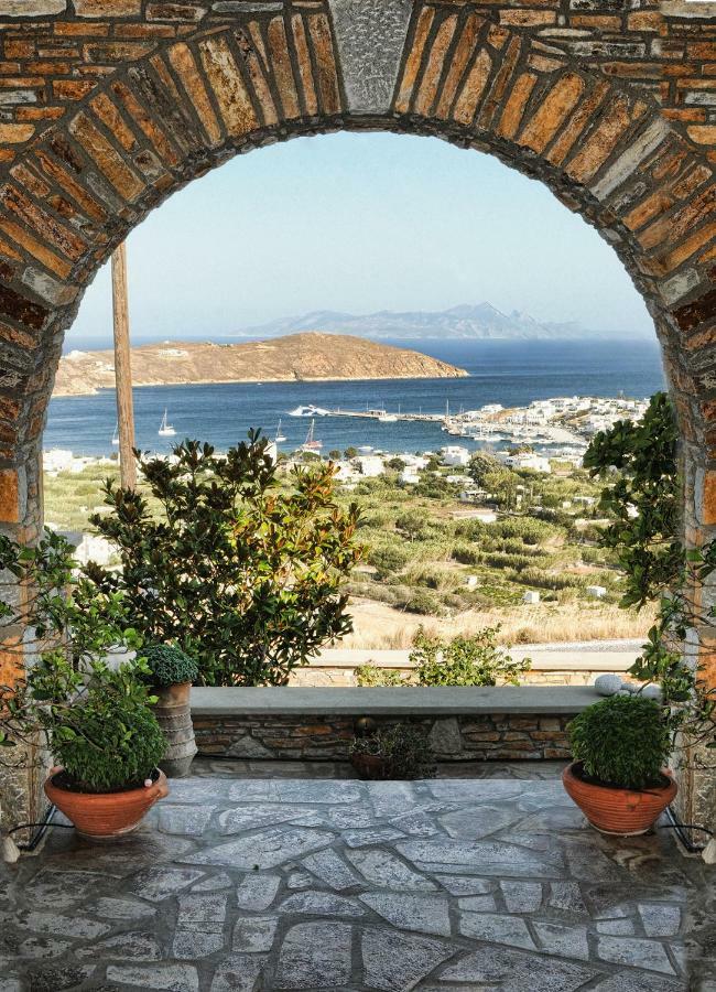 The Blue Horizon Villa Livadi  Luaran gambar
