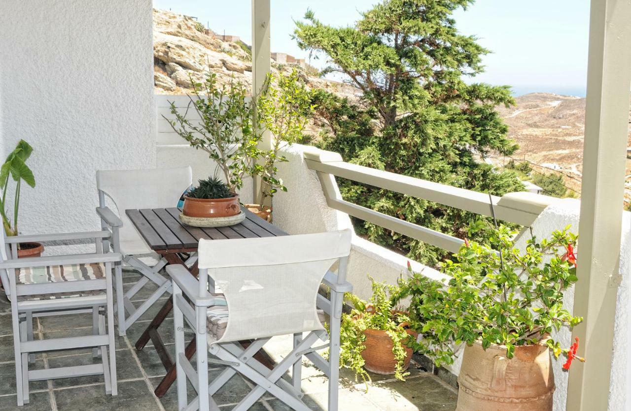 The Blue Horizon Villa Livadi  Luaran gambar